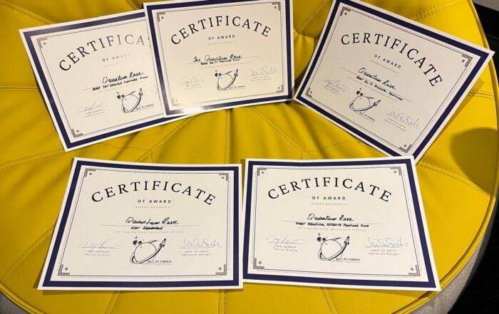 CUANTICA RAVE 5 PREMIOS